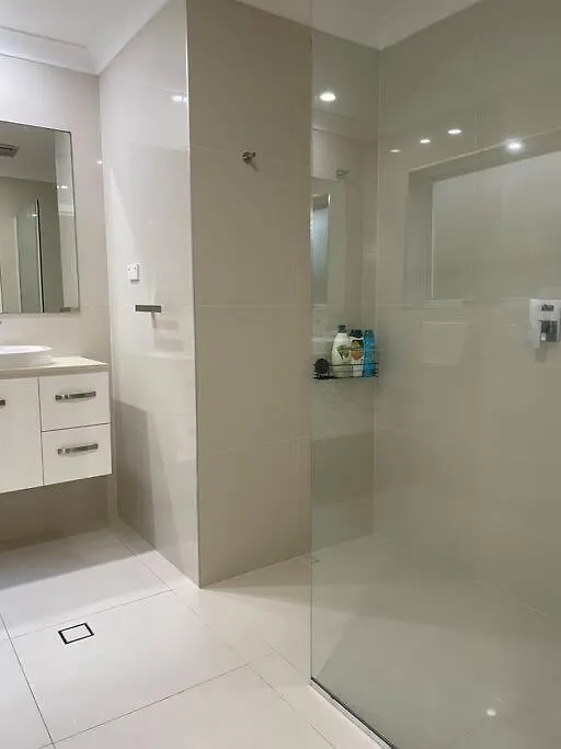 Miami'S Family Getaway Sleeps 10, Pool, Patio, Walk To North Burleigh Beach & Shops Gold Coast Apartman